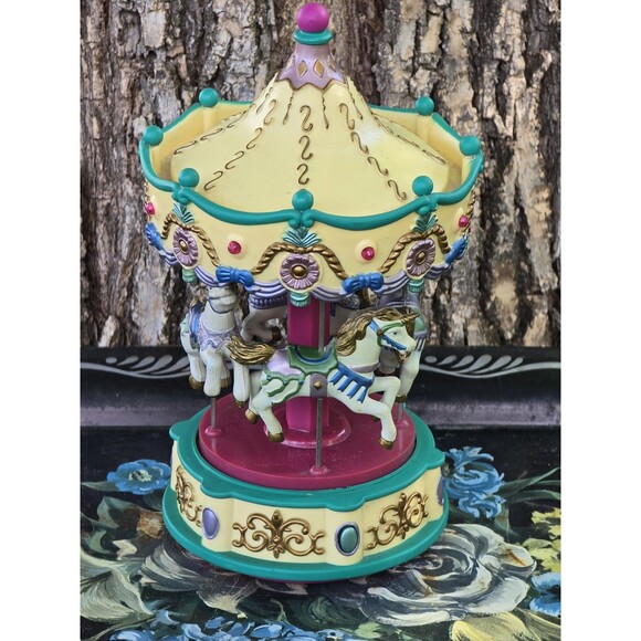 Vintage Musical Unicorn Carousel Merry Go Round Music Box - Picture 1 of 5
